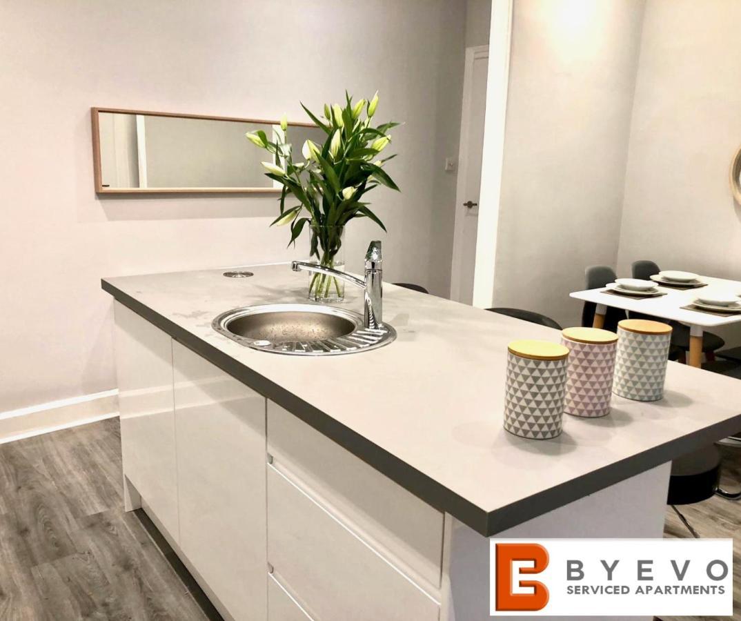 ByEvo Almar Villa Glasgow Dış mekan fotoğraf