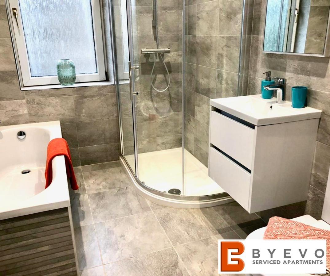 ByEvo Almar Villa Glasgow Dış mekan fotoğraf