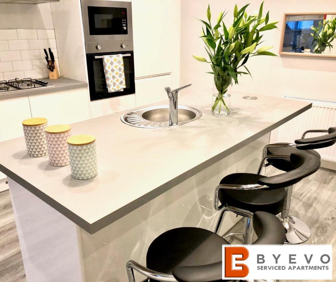 ByEvo Almar Villa Glasgow Dış mekan fotoğraf